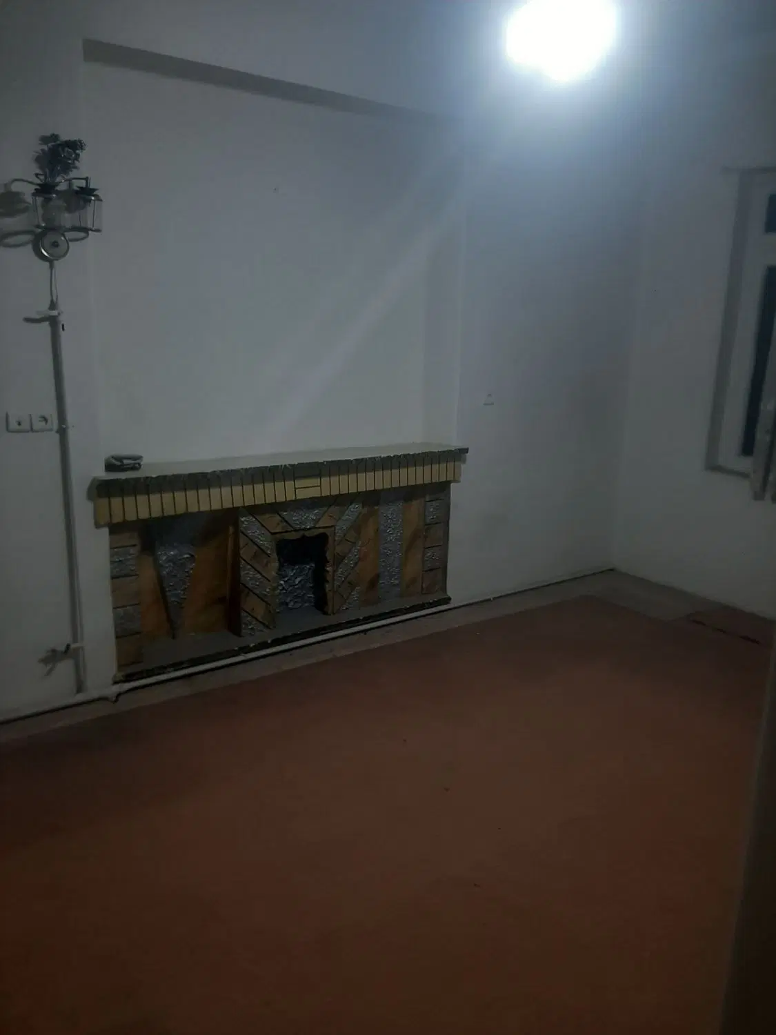 خ دلگشا ۱۴۰متر خونه کلنگی ۲_۵طبقه دربست