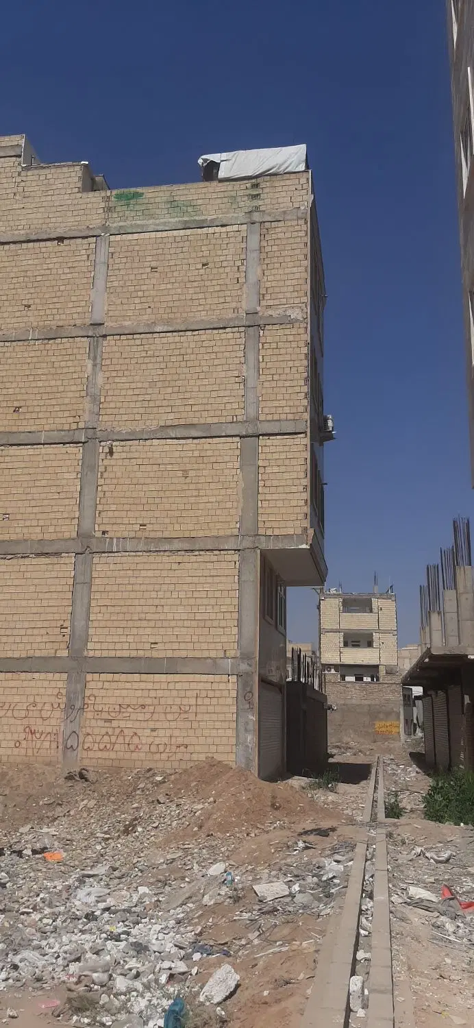 زمین نصیرشهر