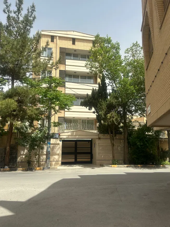 فروش آپارتمان تک واحدی نگارستان علافچیان
