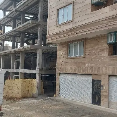 همخونه خانم