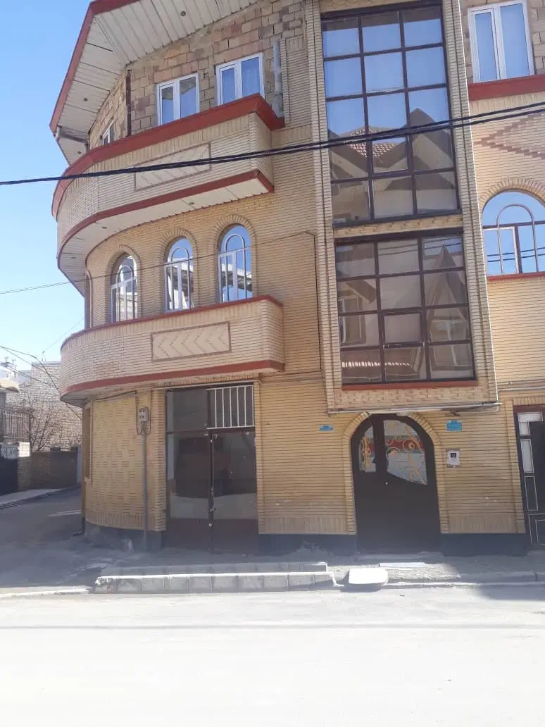 فروش خانه ی ۳طبقه