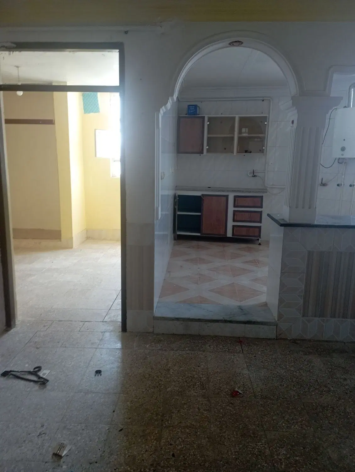 طبقه دوم فلکه بسیج هیرمند 2