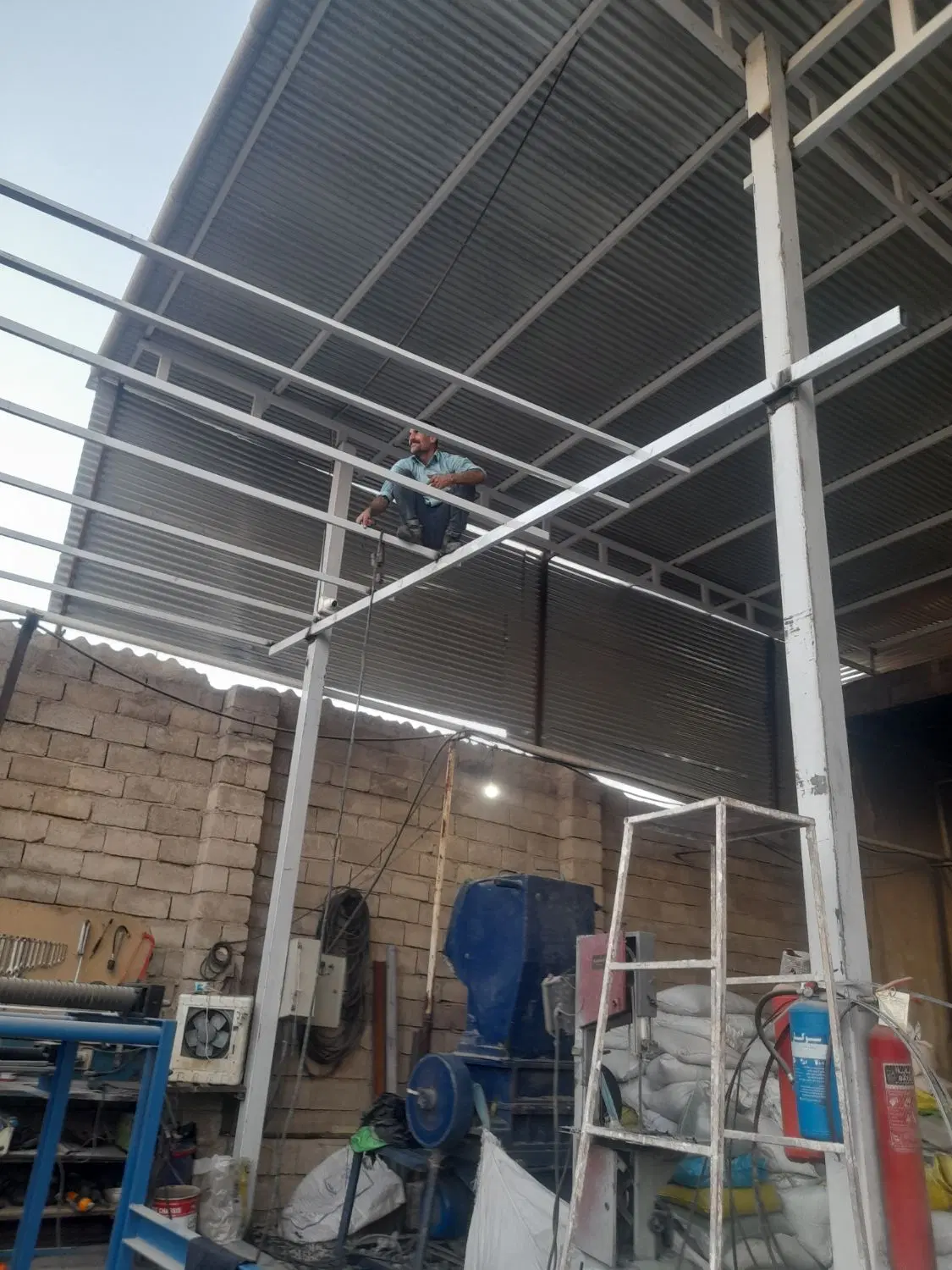 انبار یا کارگاه برای اجاره..شهرک جاته