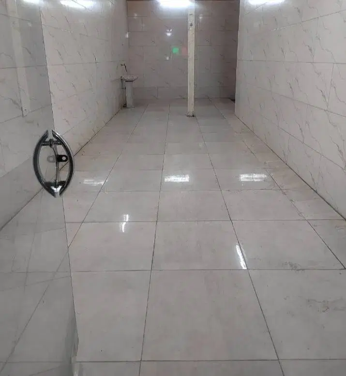 اجاره مغازه ۴۷ متری وسط بازارچه