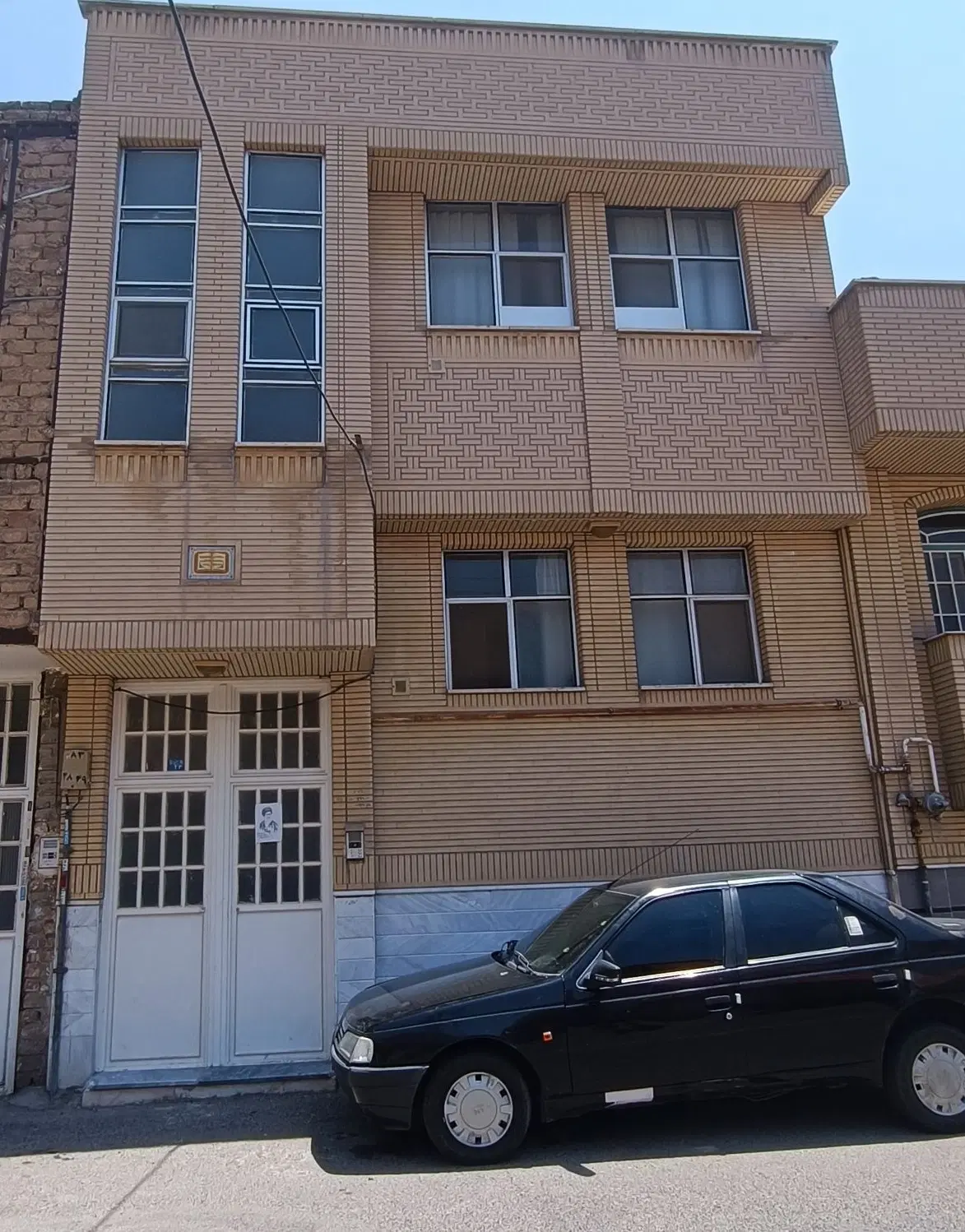 خانه ویلایی دوطبقه ونیم دوکله231مترزیربنا رهن کامل