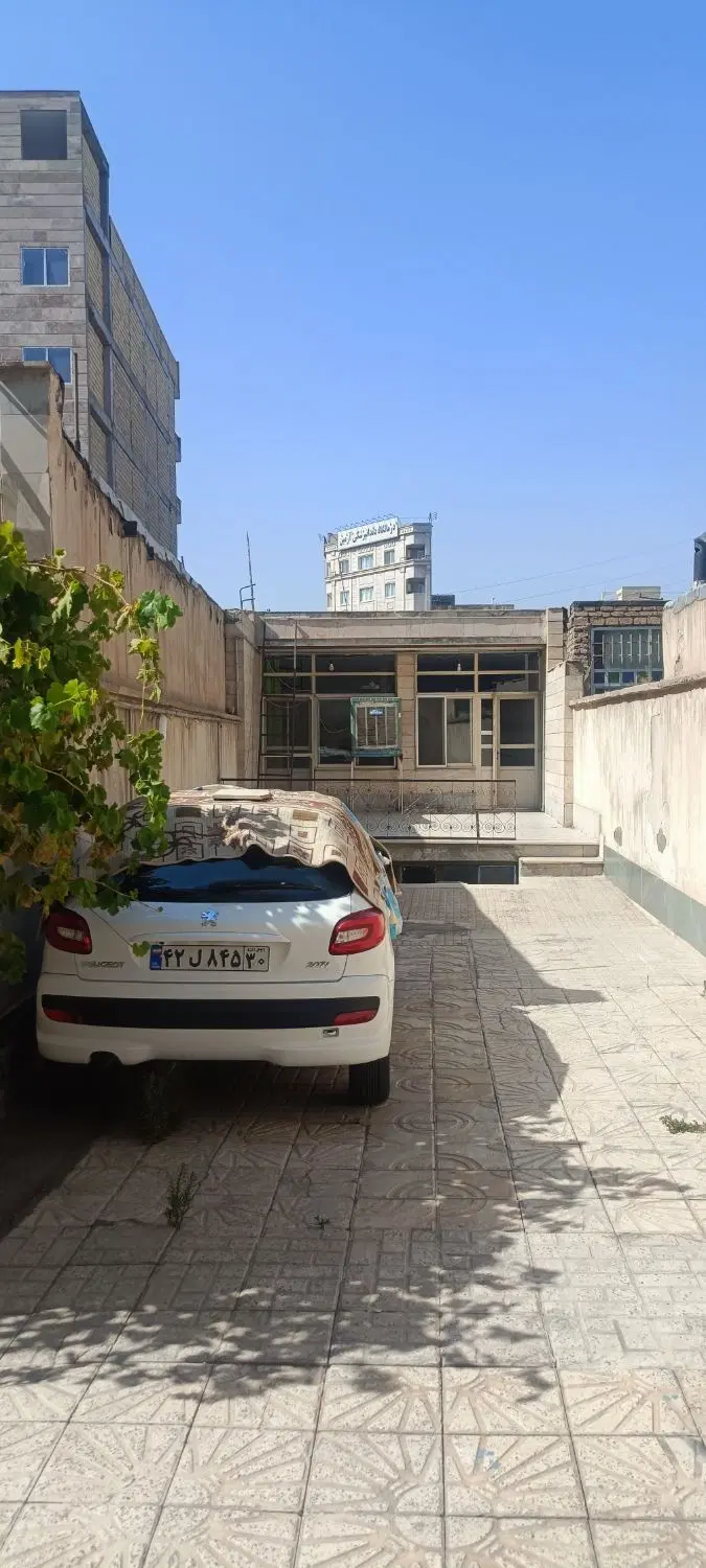 خونه ویلایی 236متر سنددار کانال شرقی