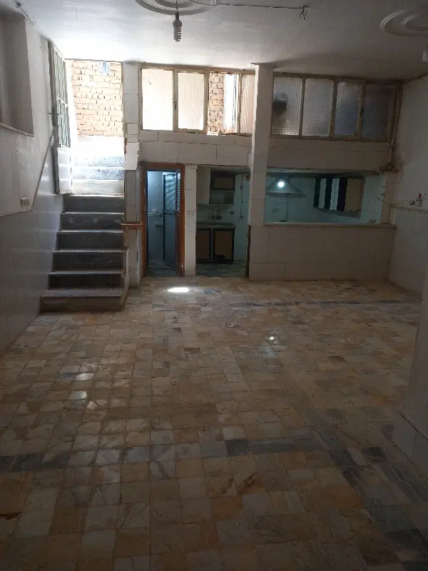 اجاره زیرزمین ۱۰۰متری راه جدا