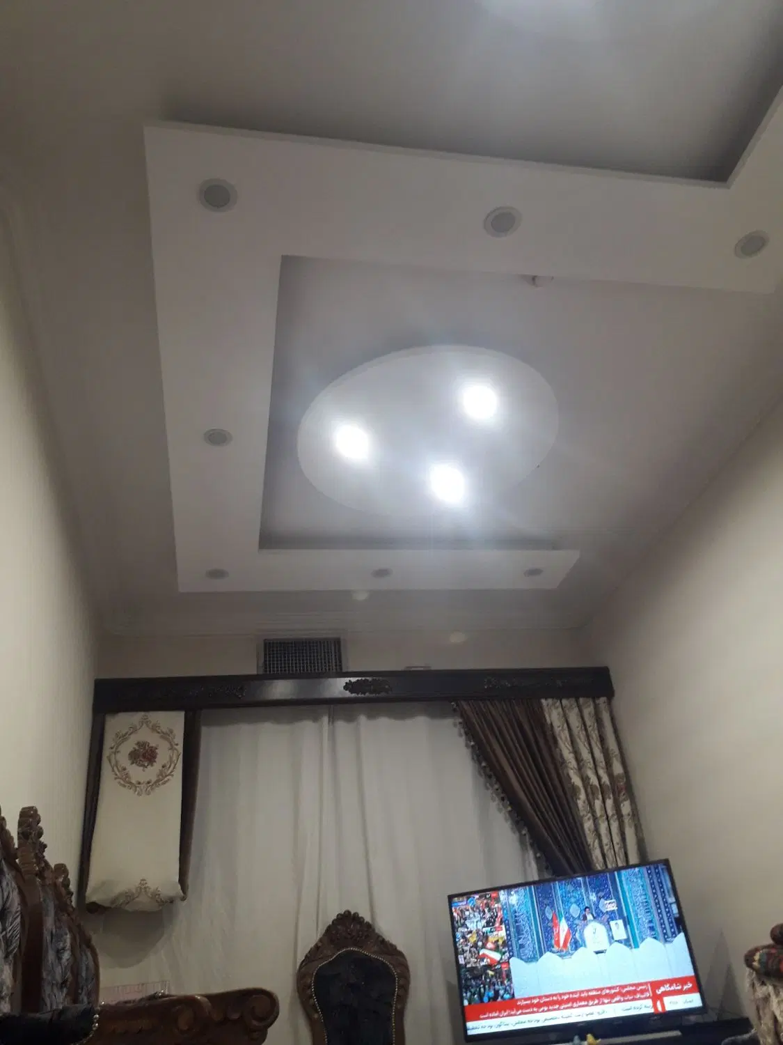 اپارتمان ۵۷ متری طبقه دوم