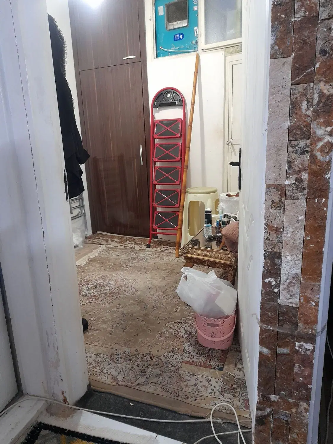 منزل ۱۰۰متری