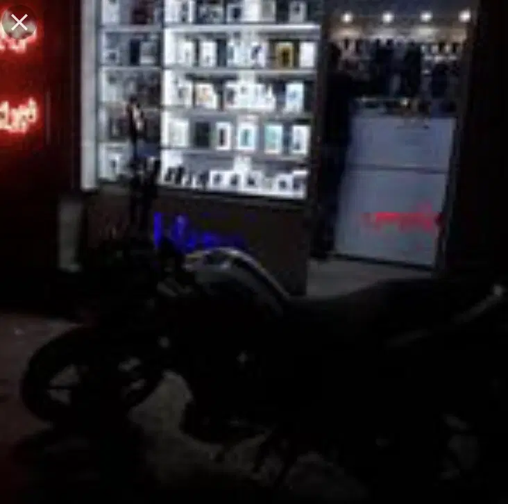 مغازه ۱۲ متری مریانج