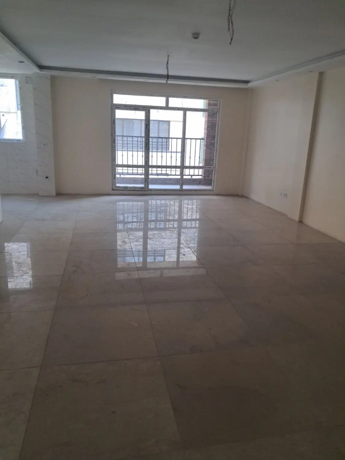 آپارتمان ۱۶۵ متری تکواحدی