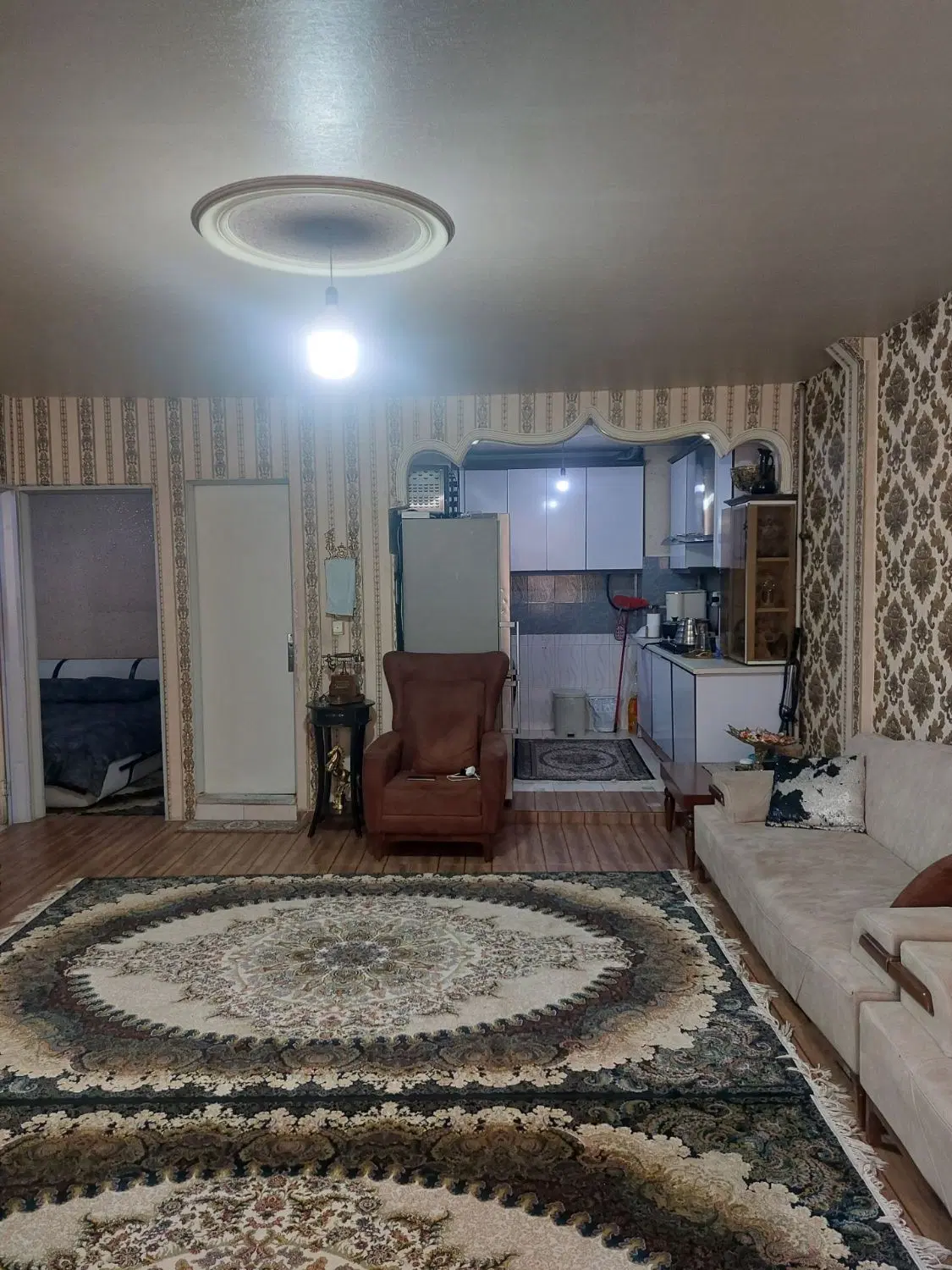 فروش آپارتمان  ۷۴ متری کوچه چمران