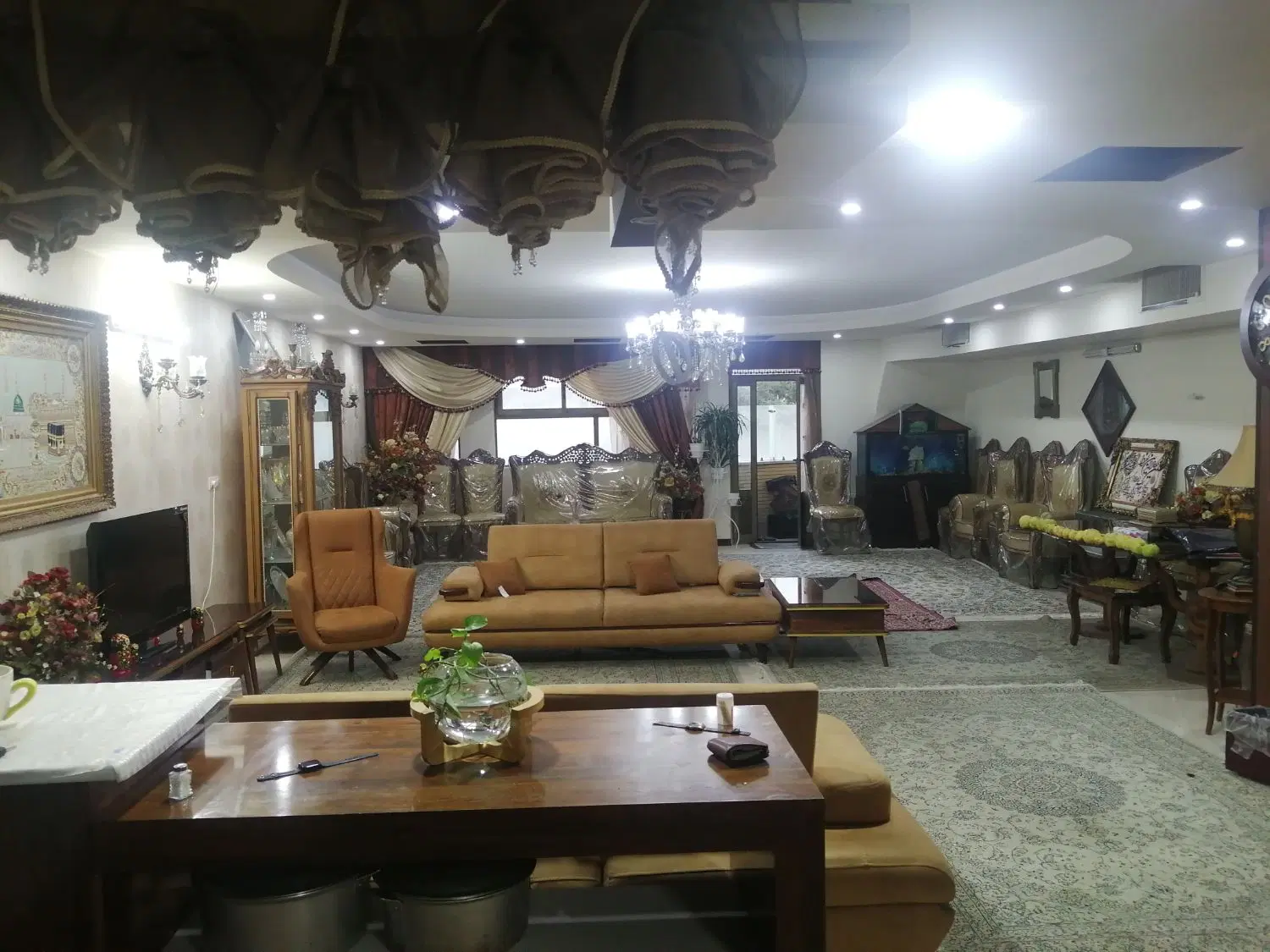 آپارتمان178متری شمال جنوبی خوش نقشه
