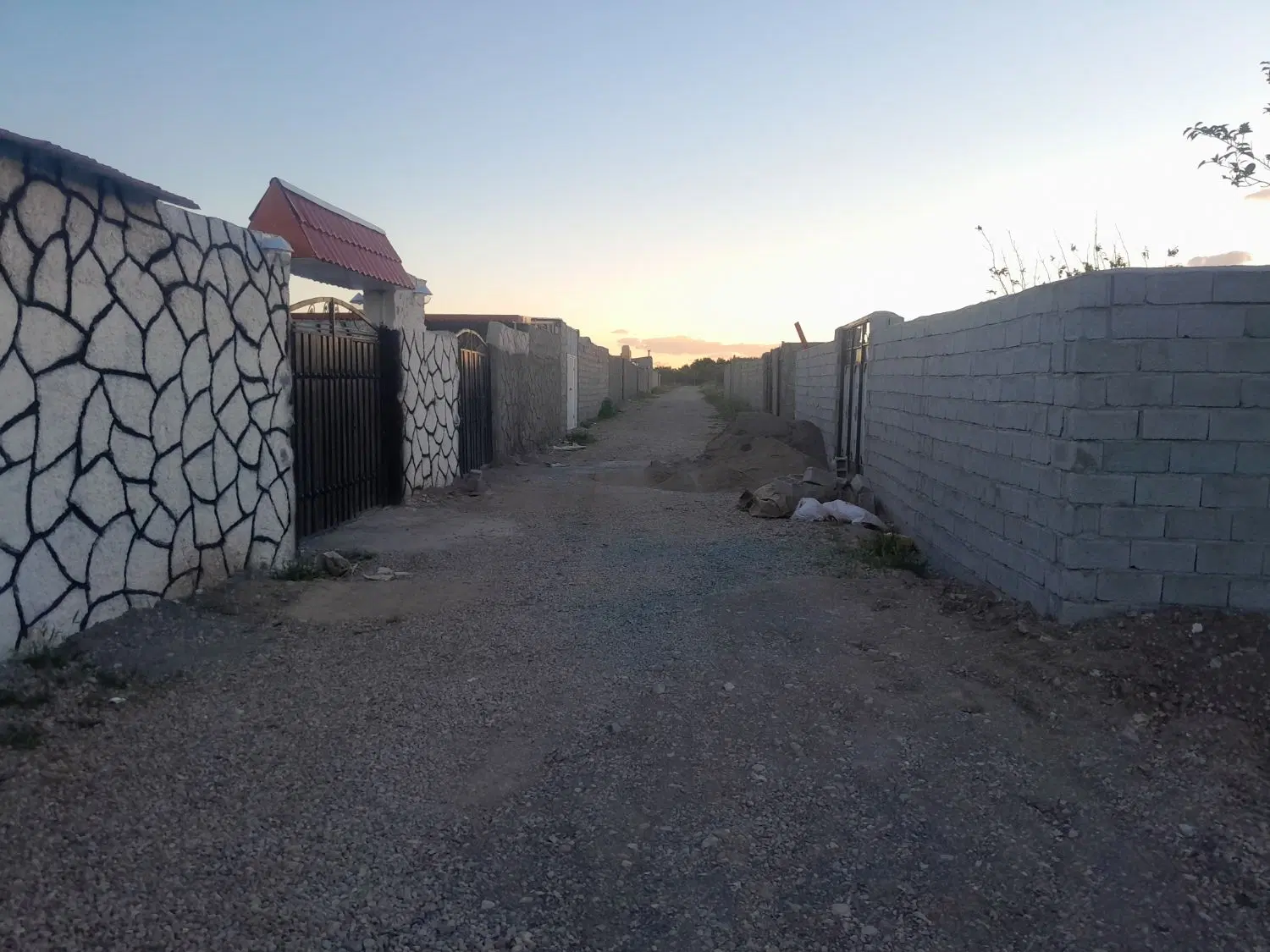 باغ نیمه تمام ۴۶۰متری