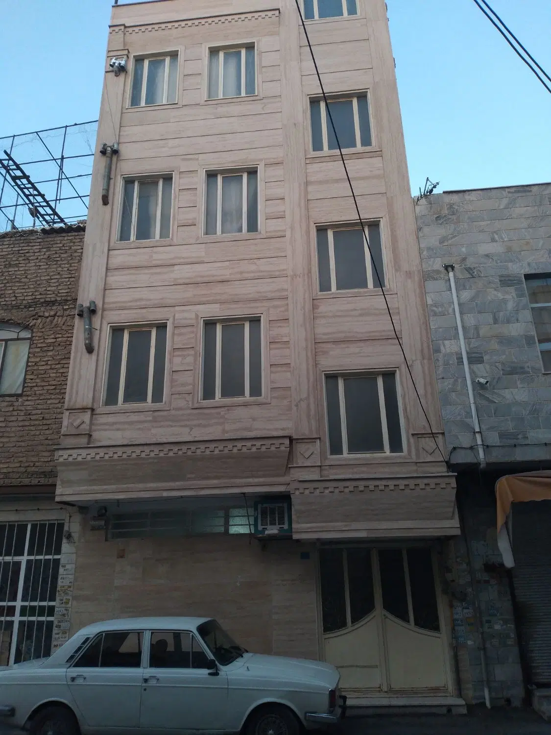 فروش واحد ۶۰ متری