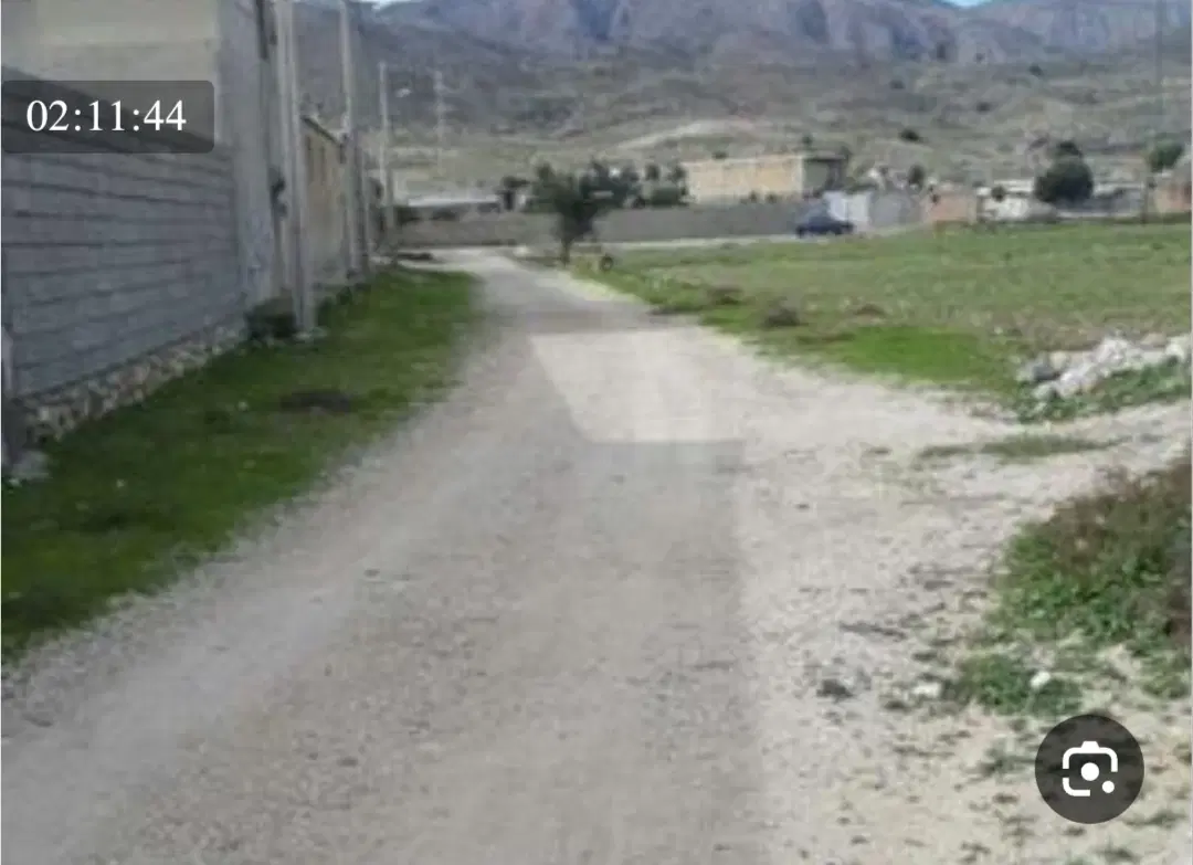 ۲۰۰متر  زمین مسکونی