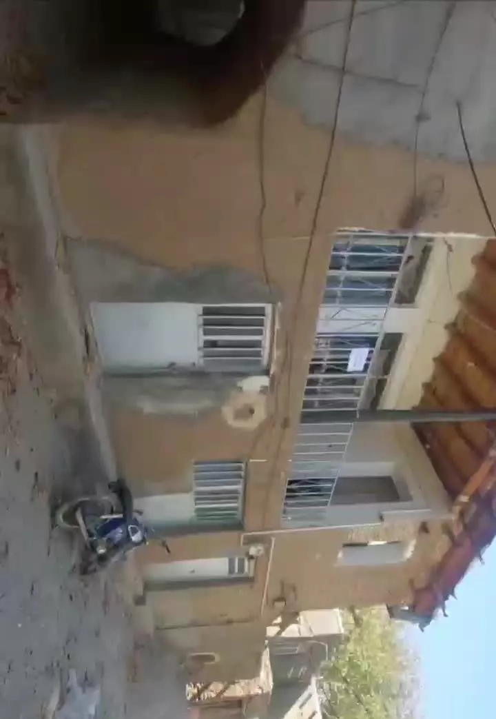 خانه بنادک سادات ۶۵ متری