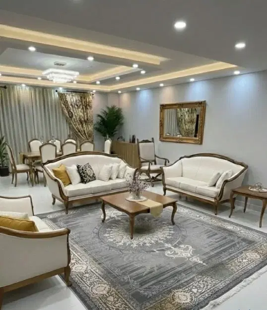 آپارتمان ۱۸۰ متری بر خیابان ویلا‌شهر