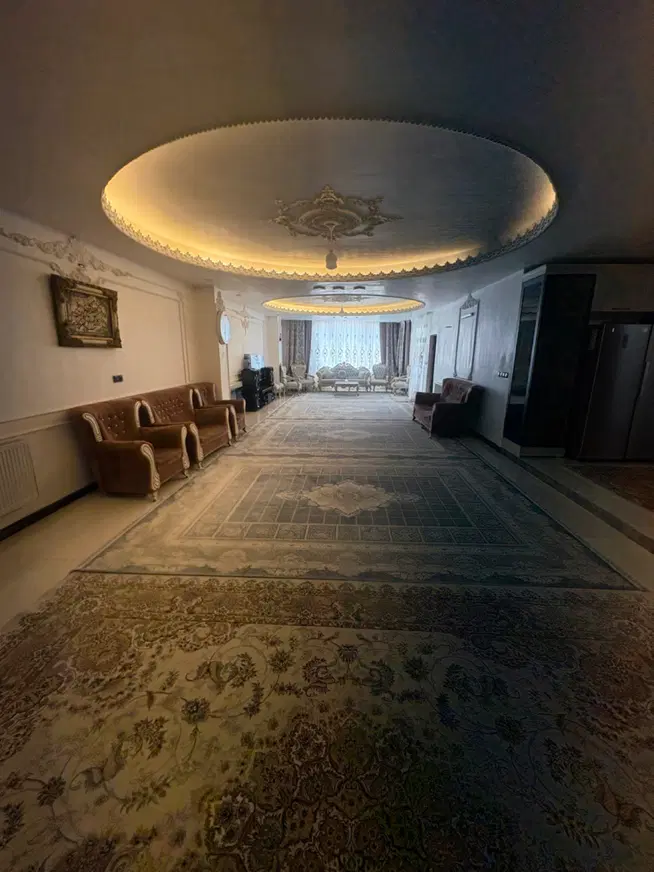 ۳۰۳متر مربع ساختمان دربستی