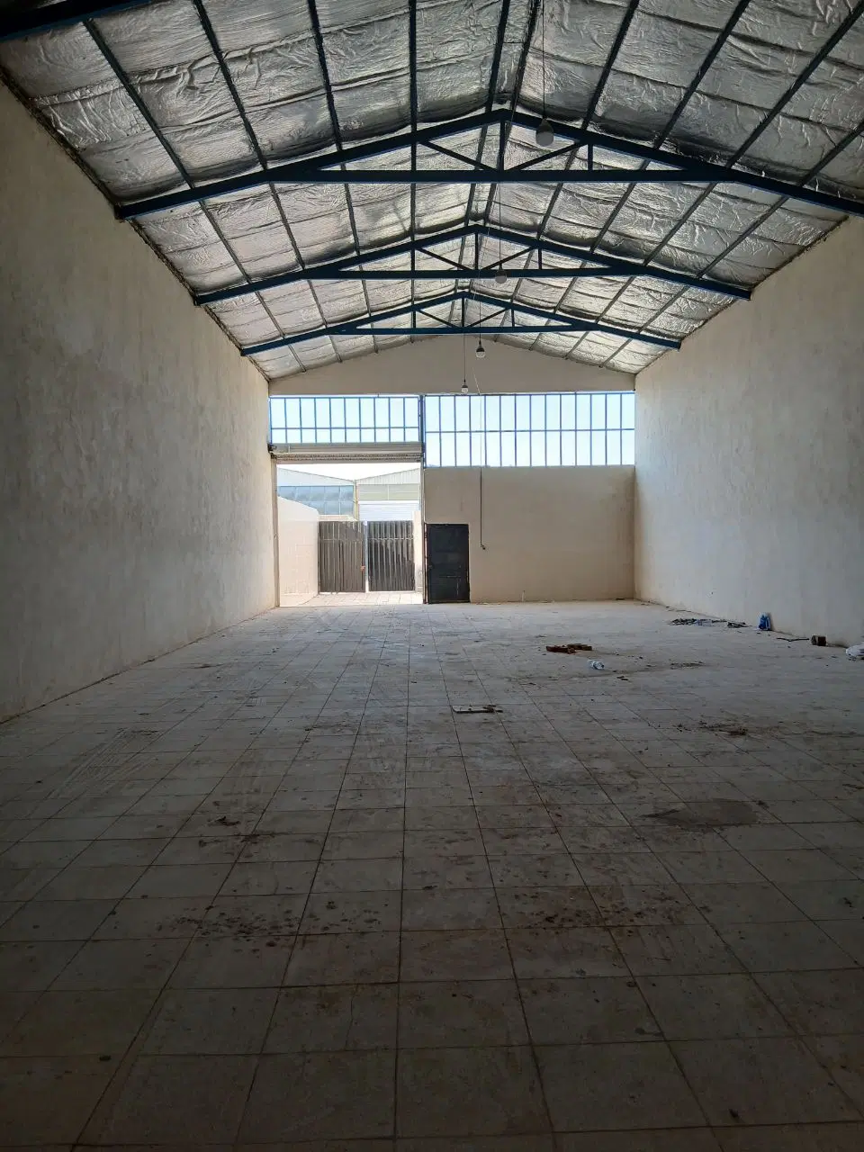انبار سوله  کارگاه اجاره ای