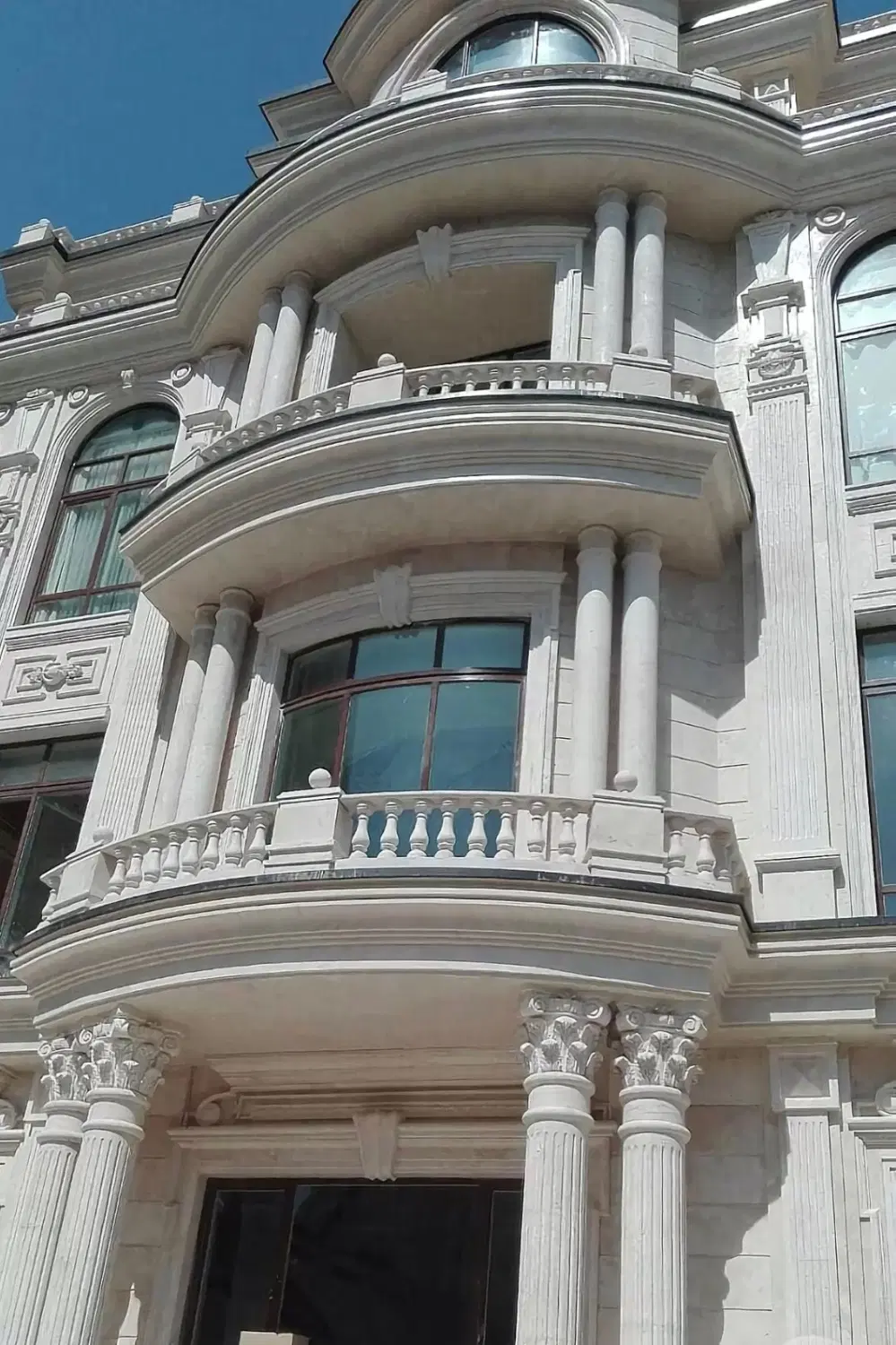 آپارتمان اسمان خ هجرت