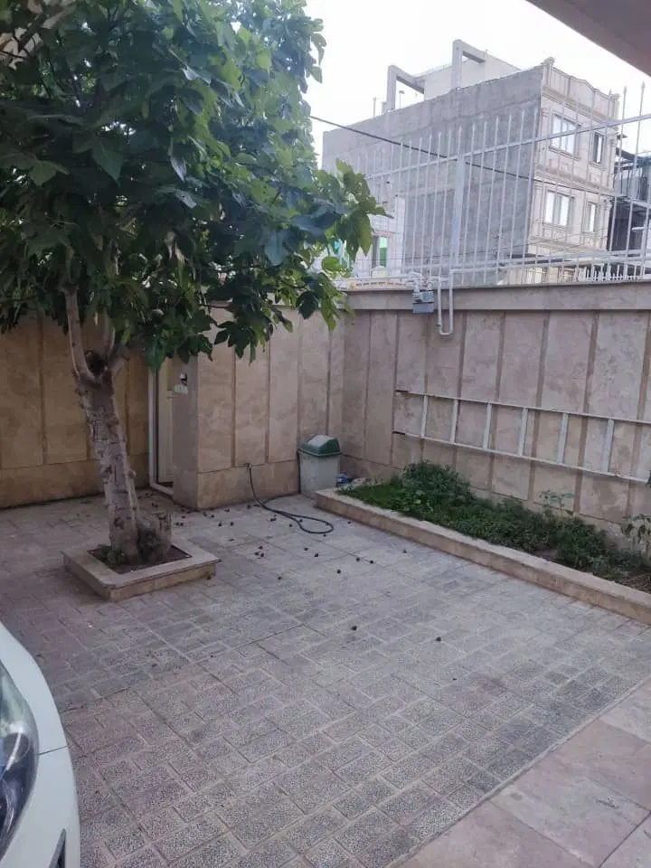 ویلا منطقه ۲ کوچه  باز کاملآ بازسازی شده