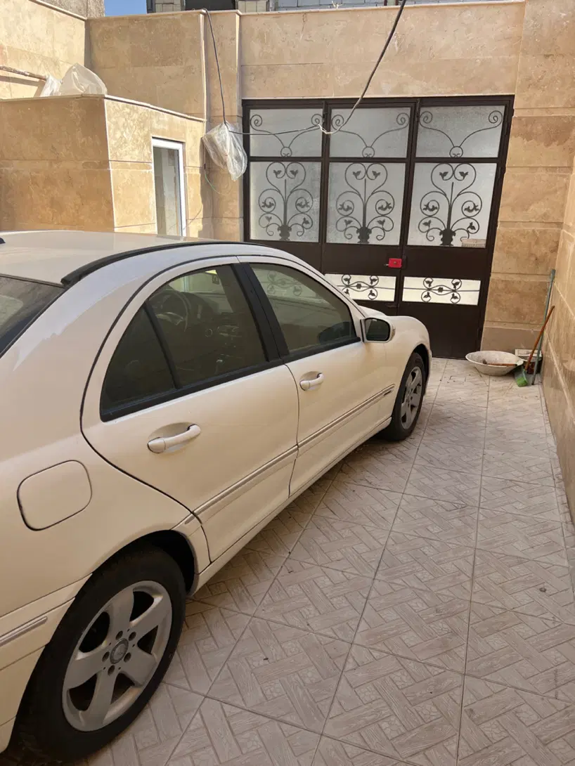 حیاط فول بازسازی شده چاوان