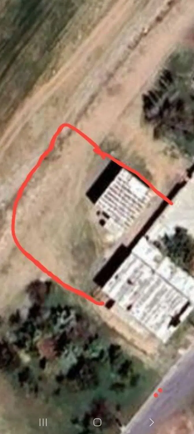 خانه نیمه کاره ۶۰۰ متری