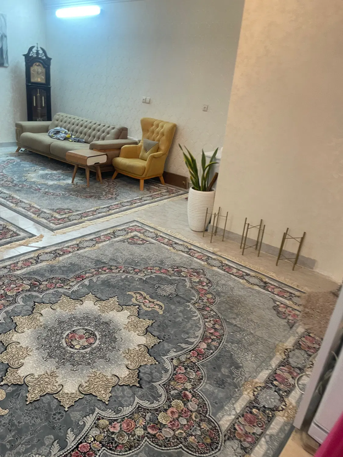آپارتمان ۱۱۰متری تک واحدی