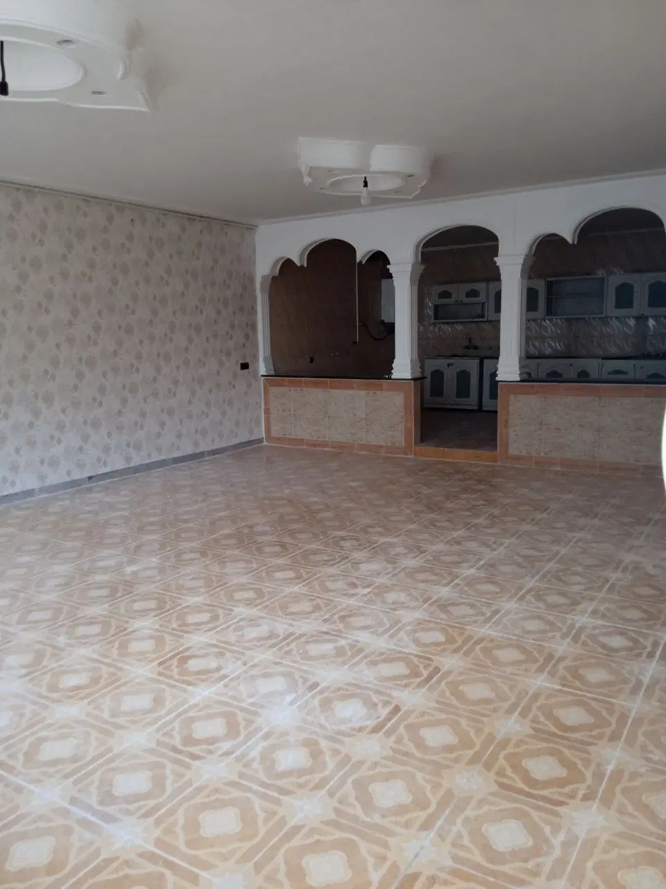 رهن و اجاره طبقه بالا