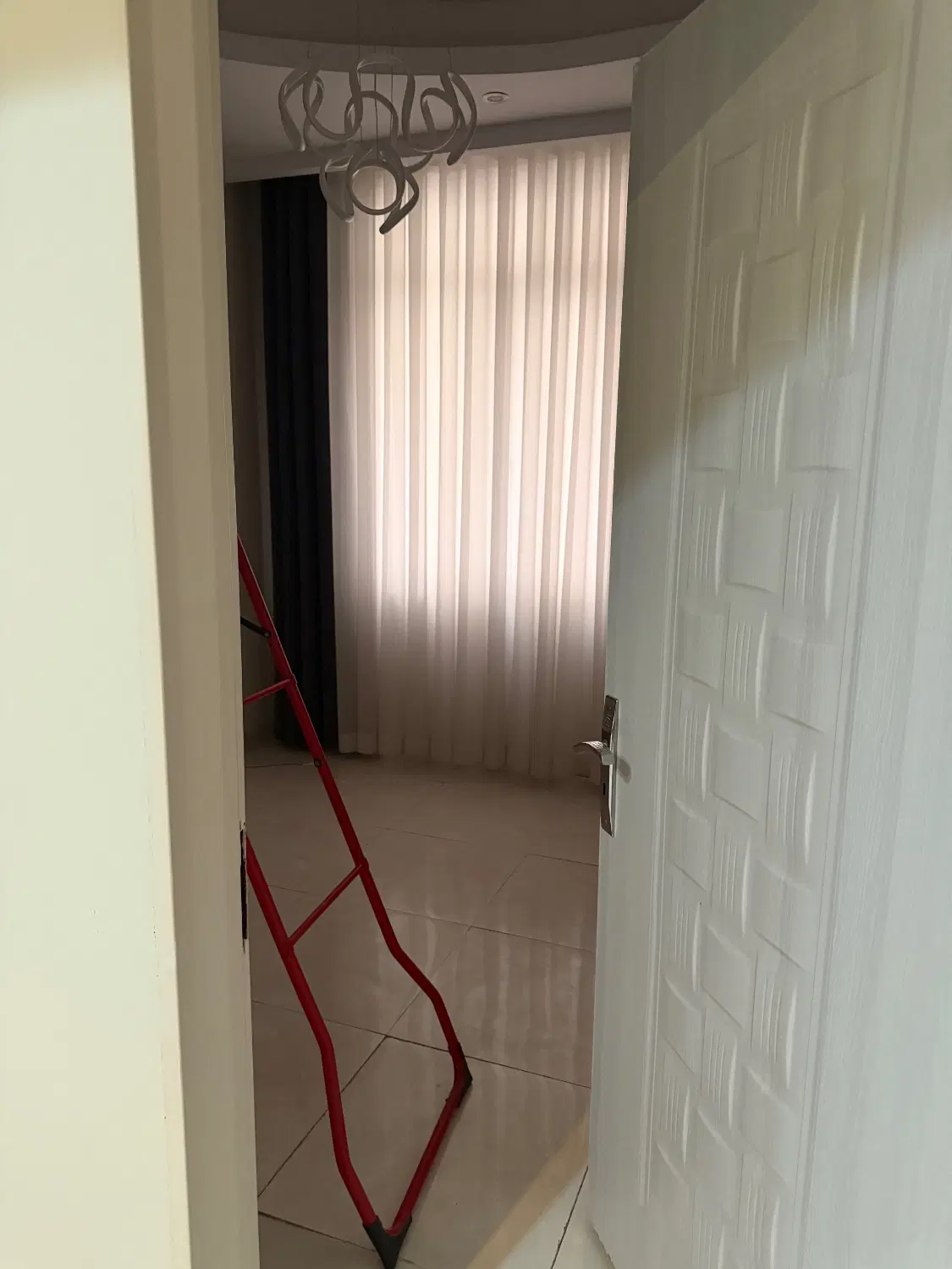 اجاره یک واحد آپارتمان چهار باغ