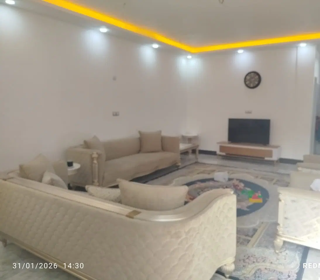 فروش ویلایی طبقه بالا ۱۳۰ متر ۳ خوابه