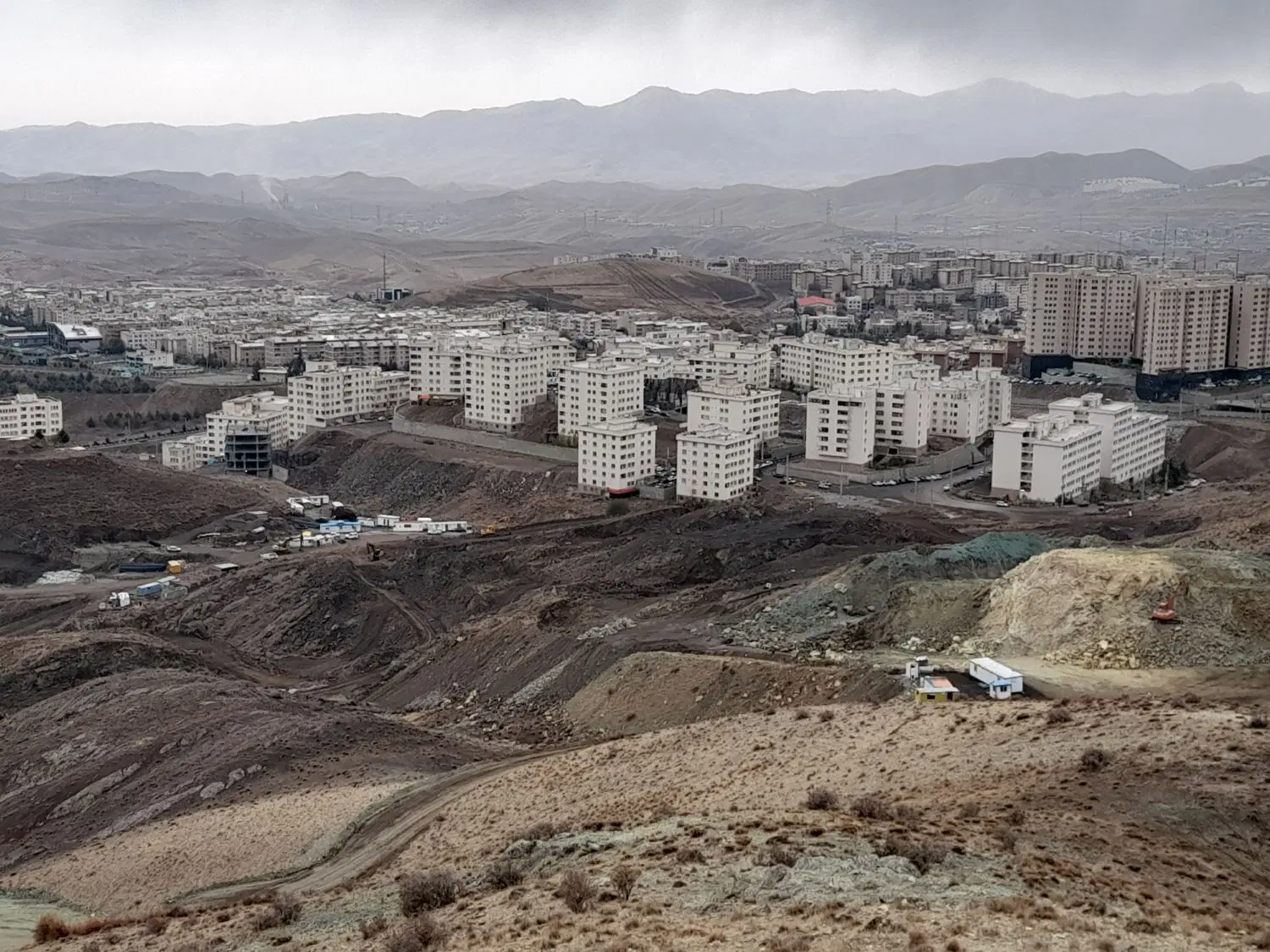 فروش آپارتمان پردیس نوسا 84متر جنوبی