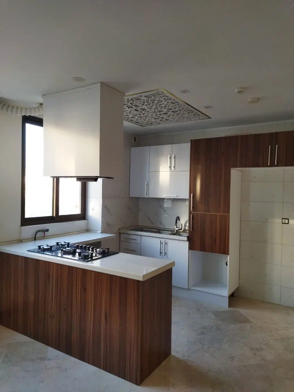 ۷۰مترشریعتی_ پلیس_ کوی قصر_ فول امکانات