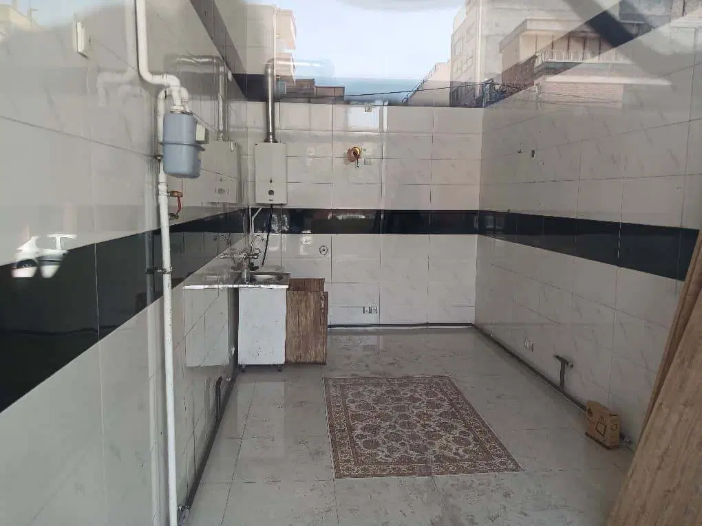 ۲۲متر مغازه بهداشتی تقاطع برق لامع ۱۷شهریورقدیم