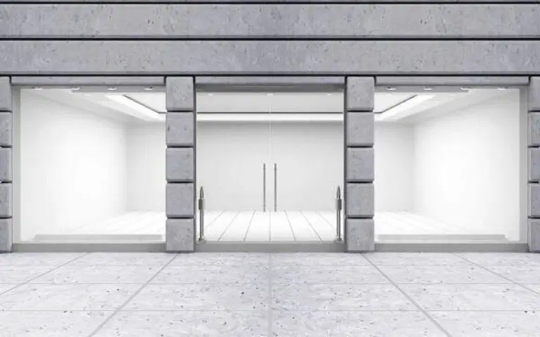 ۸۵ متری تجاری دائم _ مغازه _ وکیل آباد اقبال