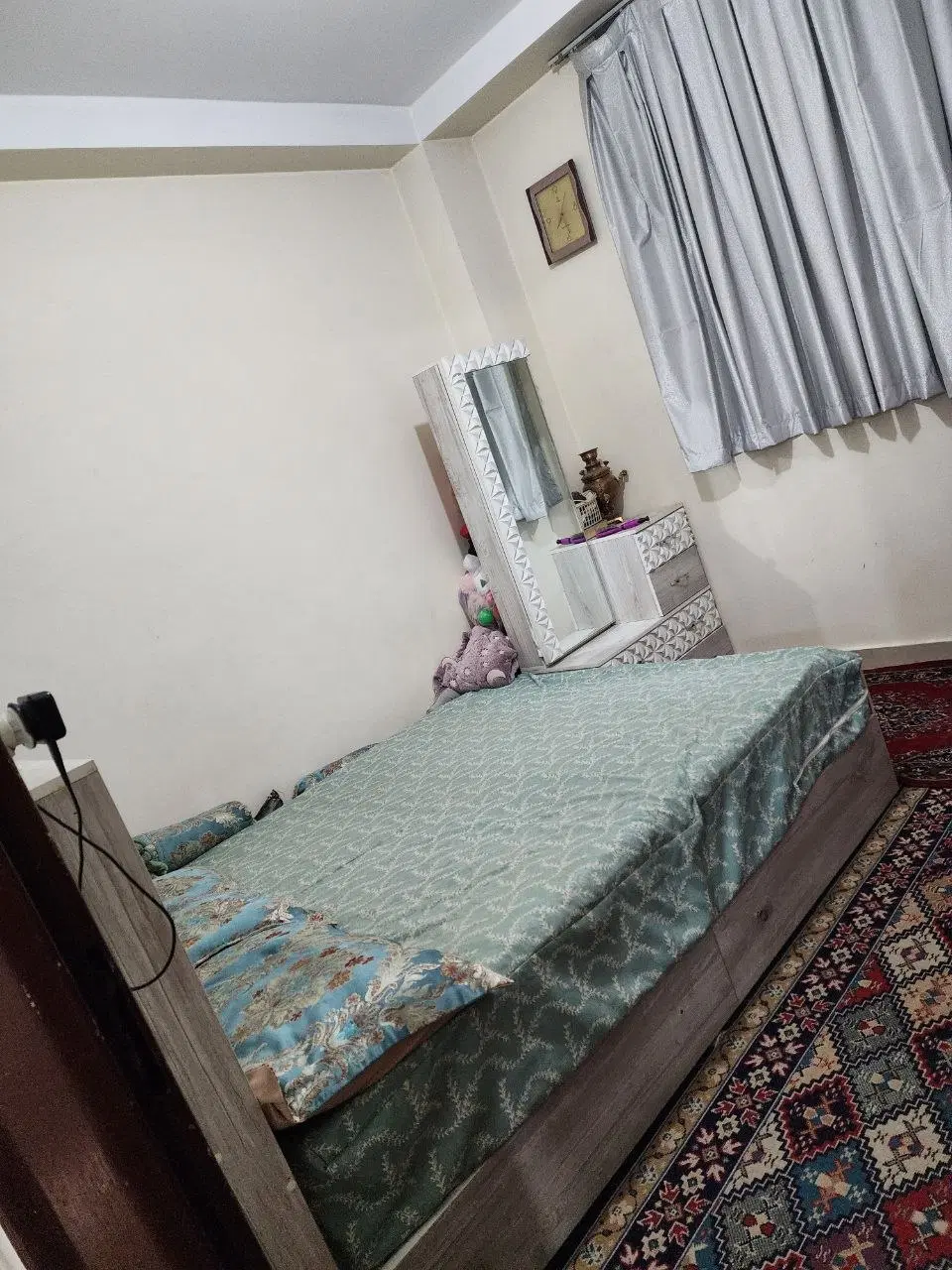 ۸۵ متری تک واحدی با آسانسور و پارکینگ