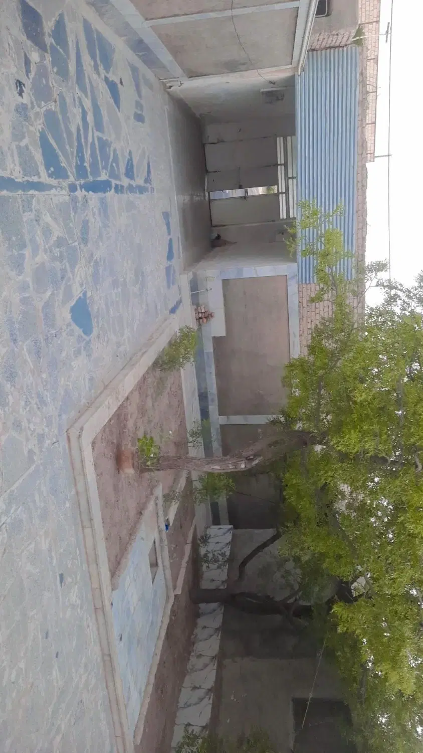 ملک حاشیه اصلی حاجی آباد