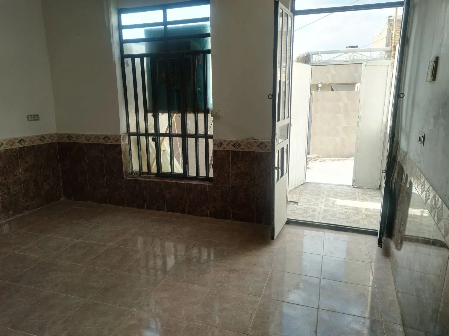 فروش خانه سلطان اباد خیابان خسروی