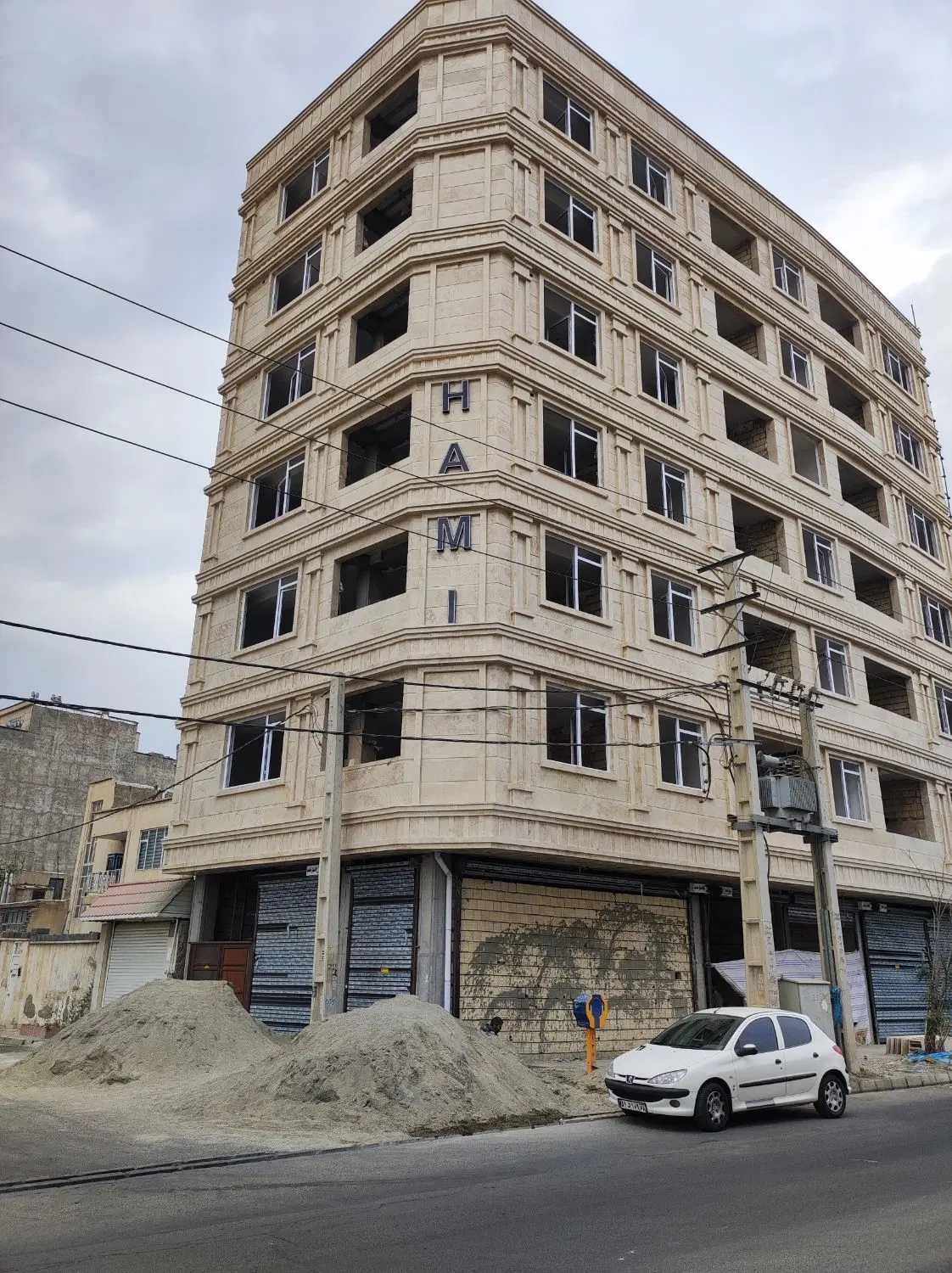 پیش فروش طبقه دوم دونبش