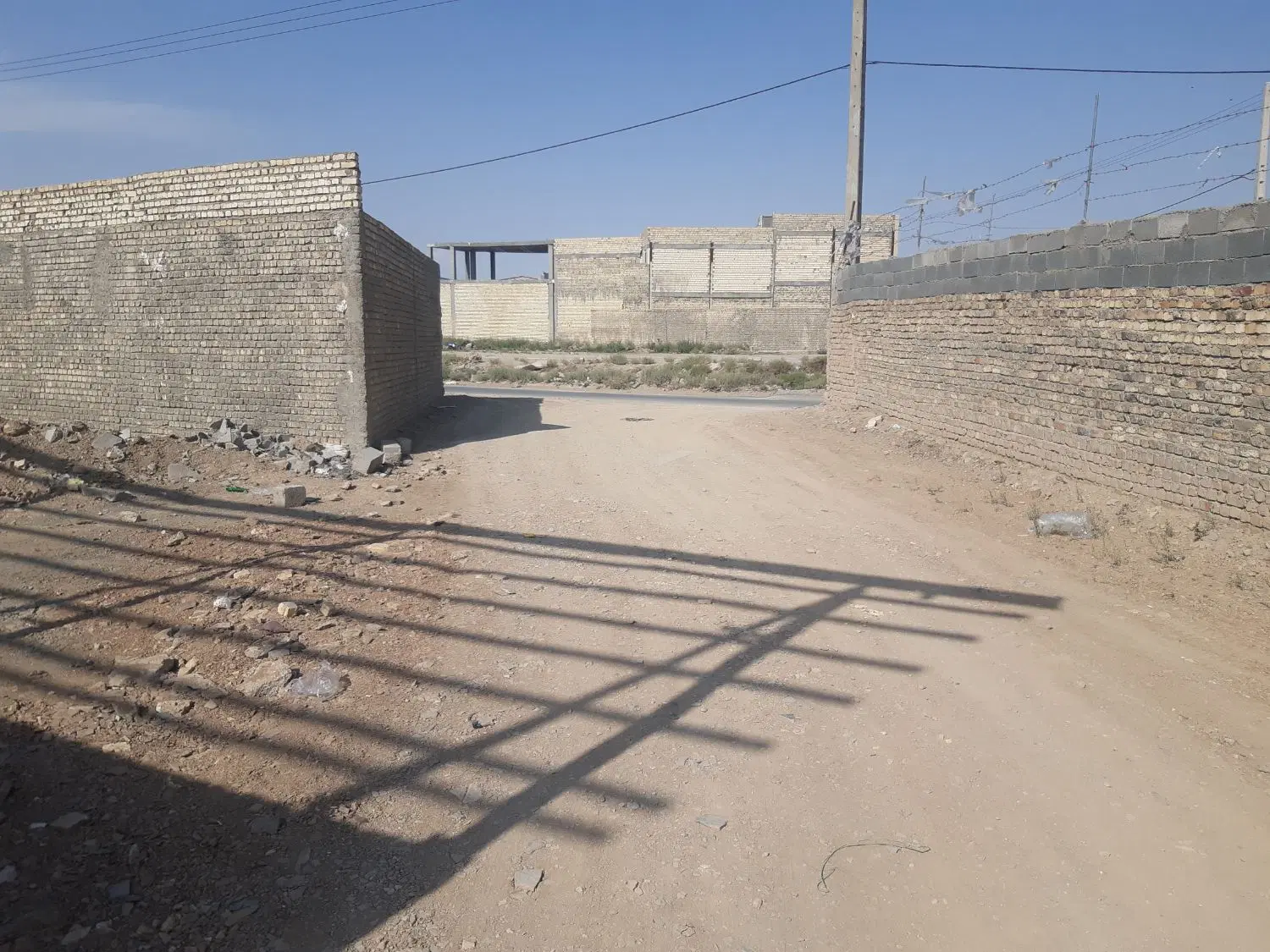 زمین صنعتی کانال نوربخش