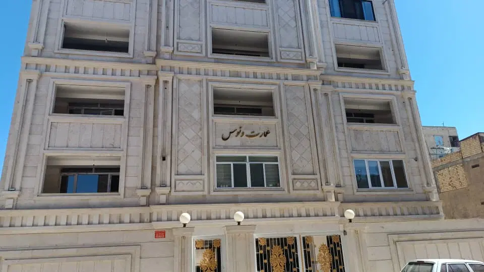 فروش یک واحد آپارتمان در جهان آرا