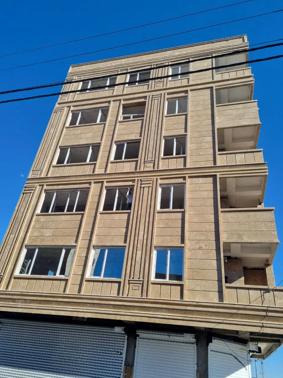 ۱۵۰مترسه خواب تکواحدی نوساز متریال درجه یک