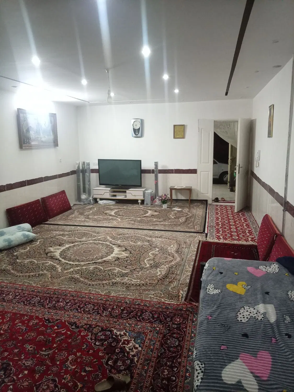 طبقه همکف مجزا