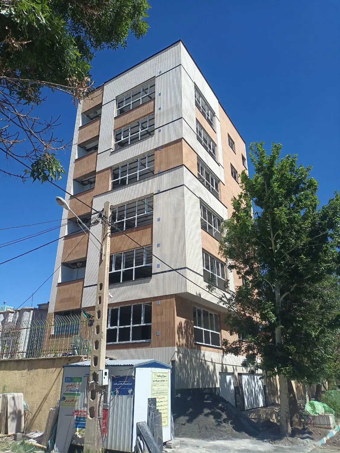 آپارتمان ۱۲۷ متری خشک فرهنگیان