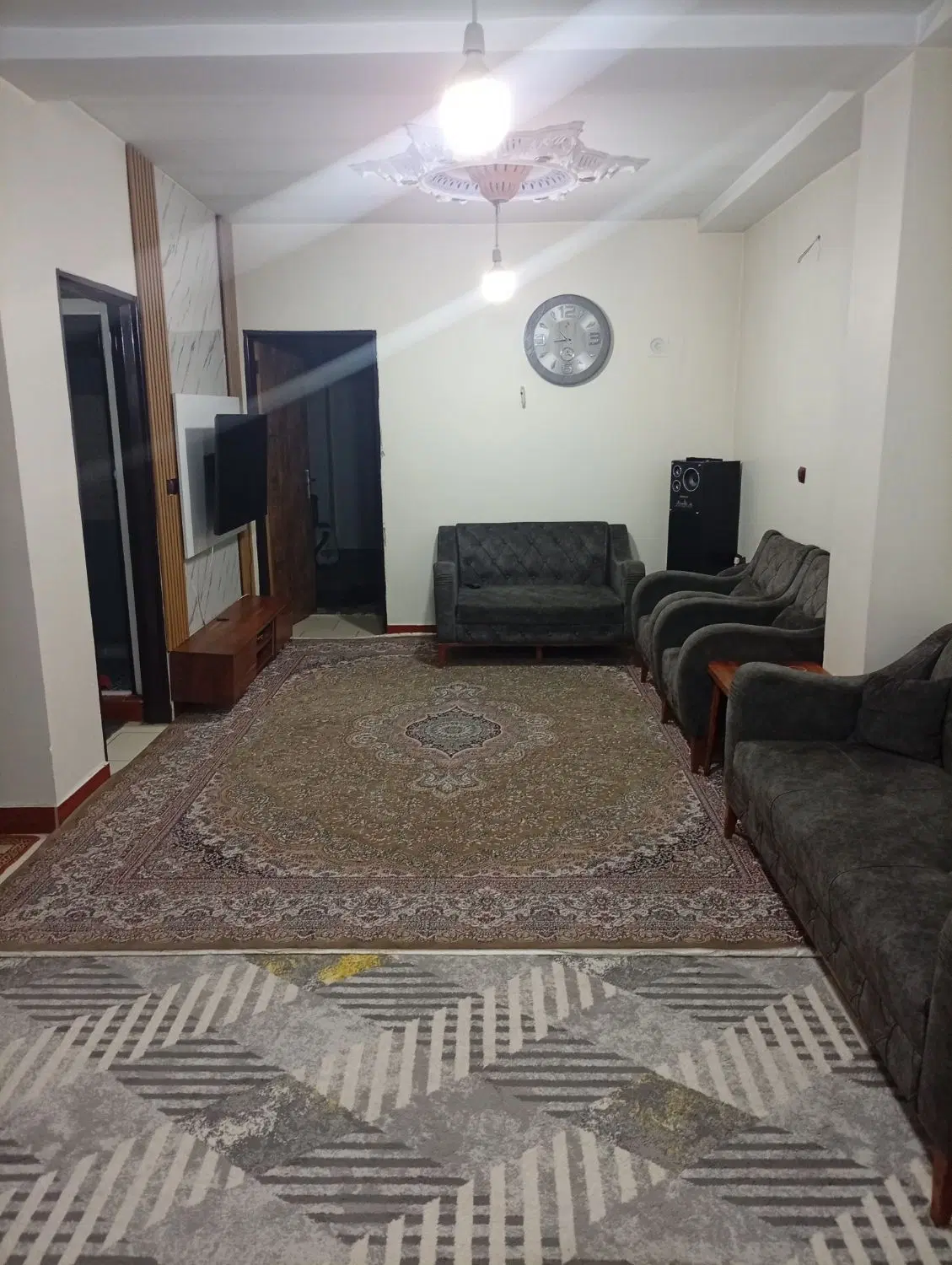 خانه طبقه اول باپارکینگ درشهرک زیتون ارشاد یک