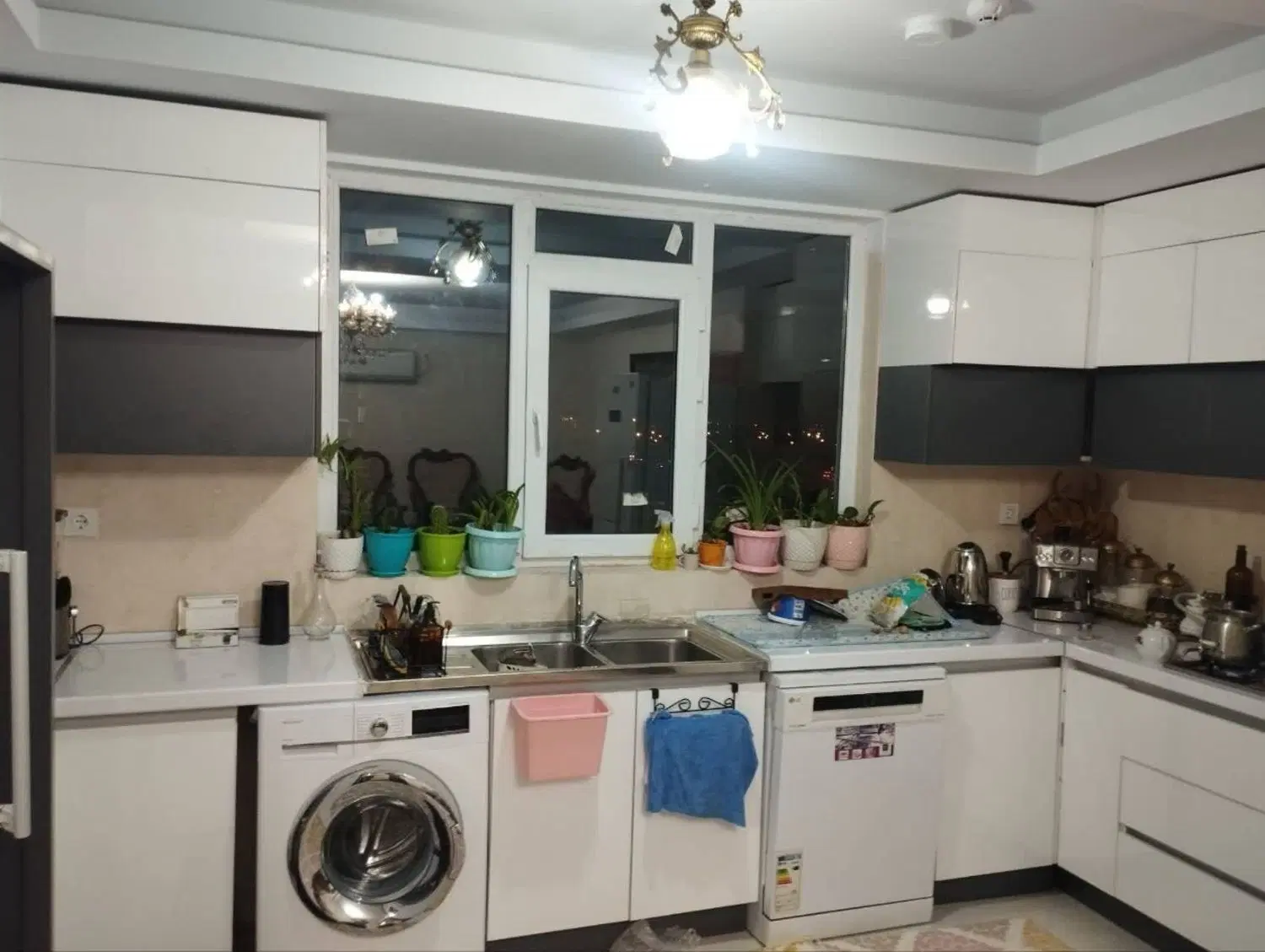 فروش آپارتمان ۸۸ متری_تهاتر با مغازه