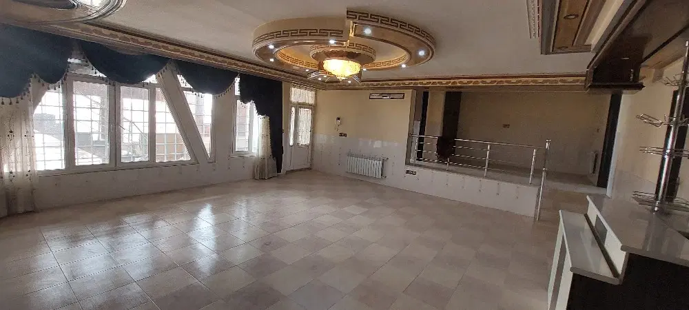 خانه اجاره ای ۱۶۰ متری واقع در بلوار صفارزاده