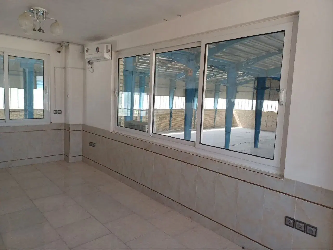 کارخانه سوله
