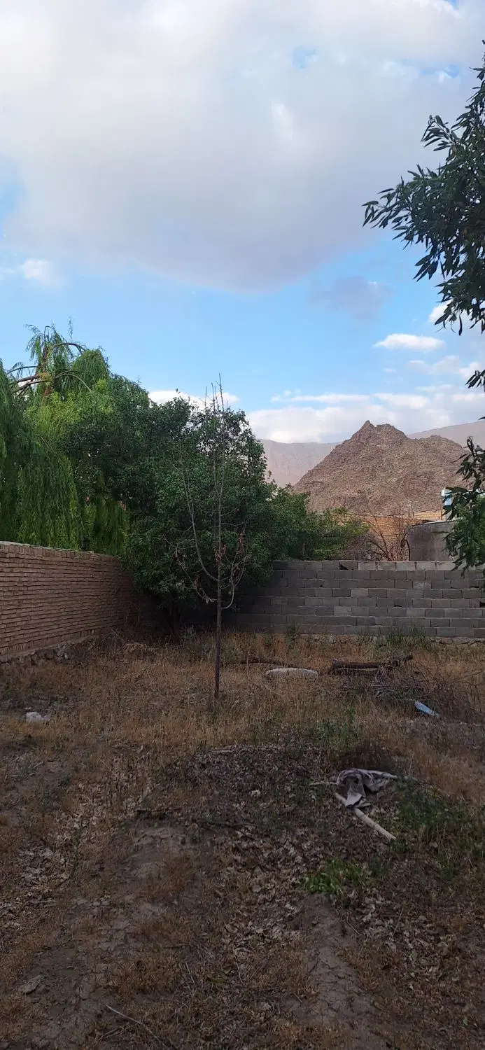 400متر زمین چهاردیواری _ با بر16